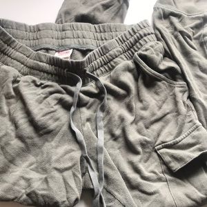 camo green sweatpants